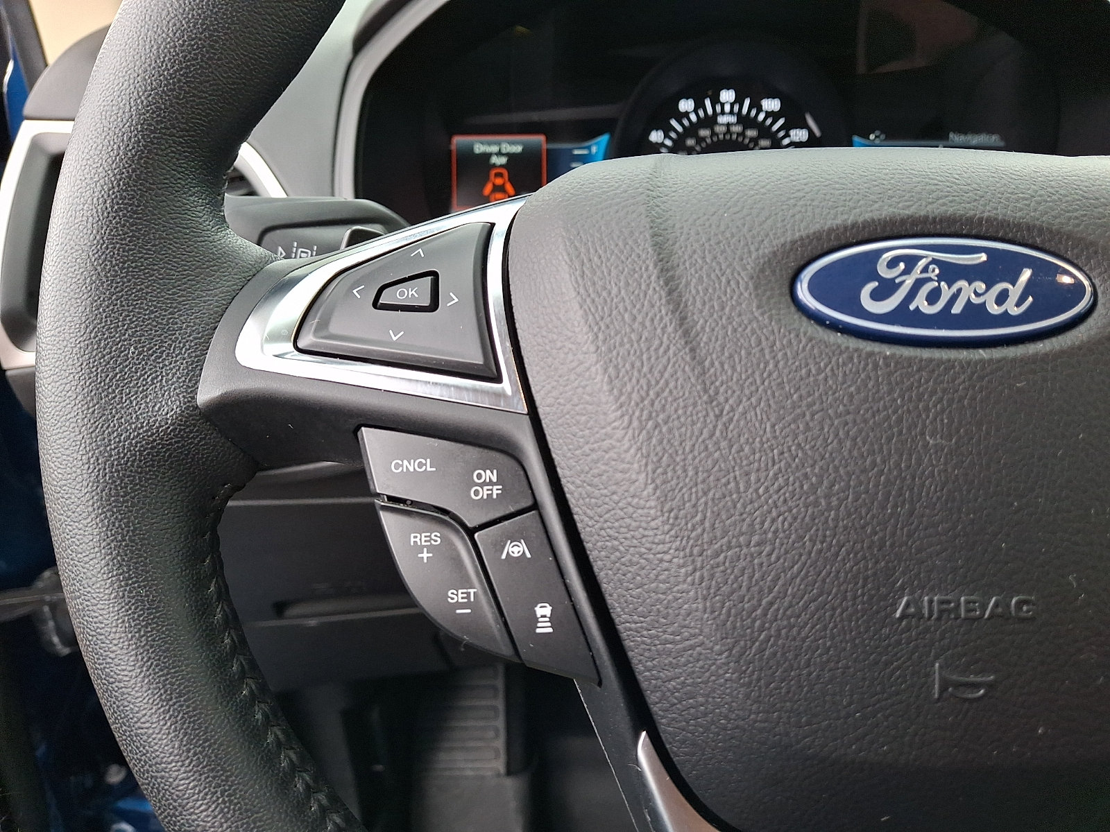 Used 2023 Ford Edge SEL w/ Convenience Package AWD/4WD image 22