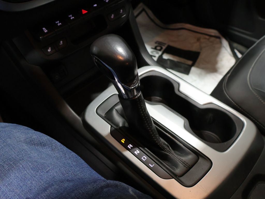 Used 2022 Chevrolet Colorado ZR2 AWD/4WD image 27