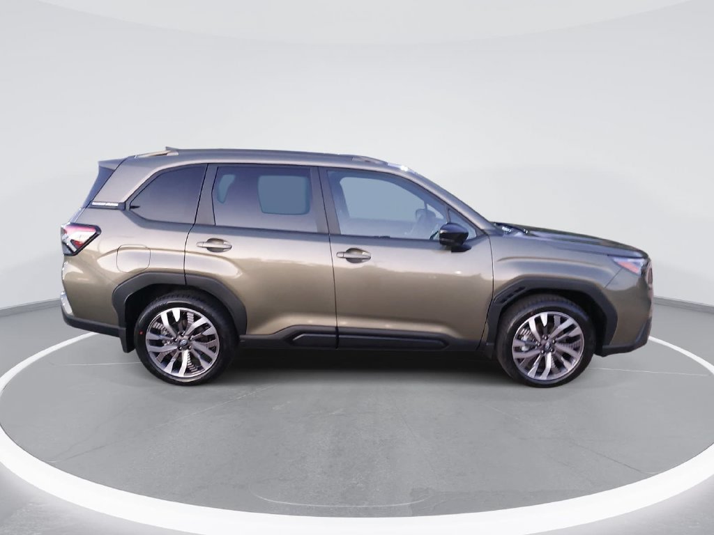 New 2026 Subaru Forester Touring AWD/4WD image 4