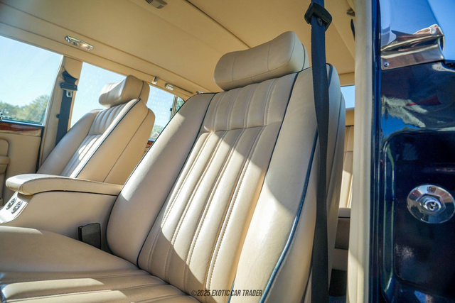 Used 1996 Rolls-Royce Silver Dawn image 39