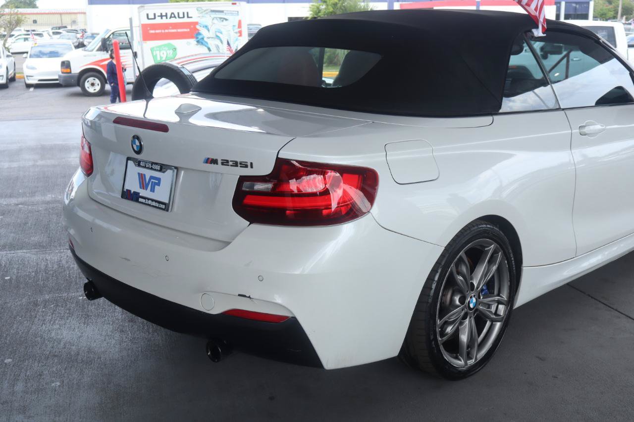 Used 2016 BMW M235i Convertible RWD image 8