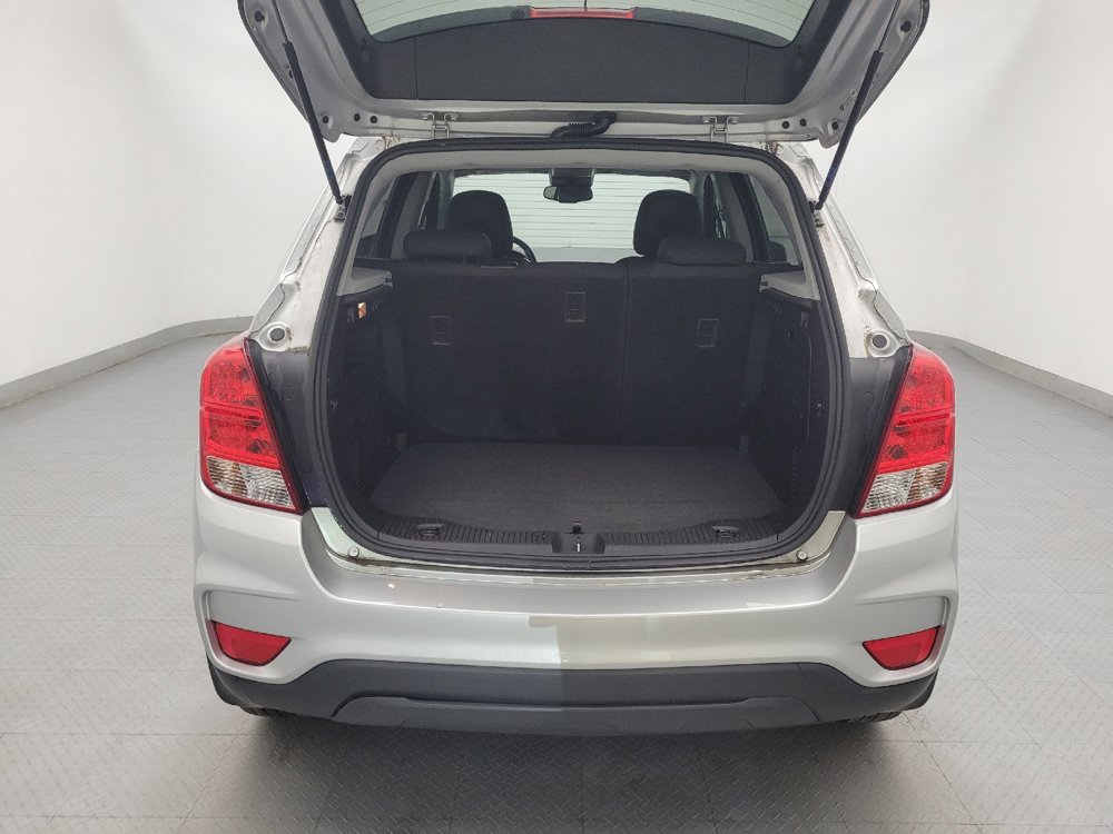 Used 2018 Chevrolet Trax LS w/ LPO, Protection Package FWD image 29