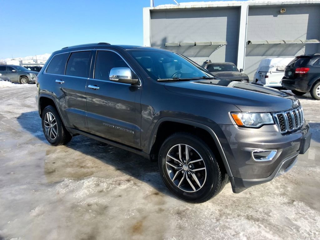 Used 2018 Jeep Grand Cherokee Limited image 2