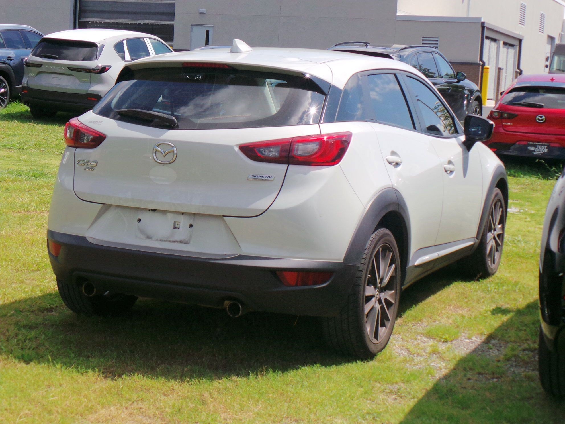 Used 2017 MAZDA CX-3 Grand Touring AWD/4WD image 3