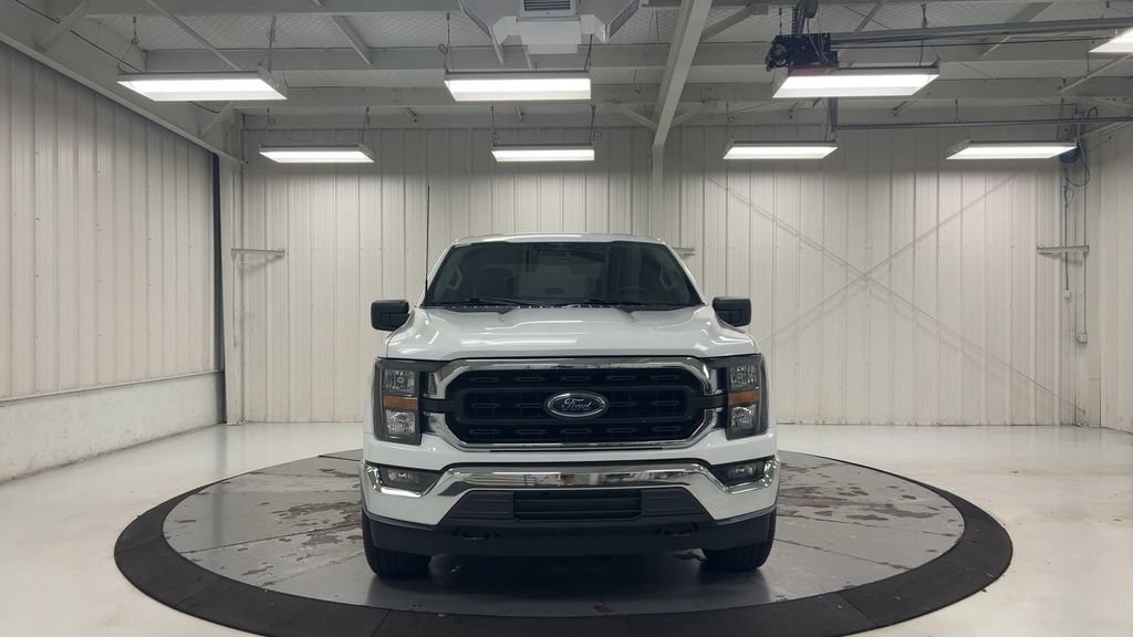 Used 2023 Ford F150 XLT AWD/4WD image 3