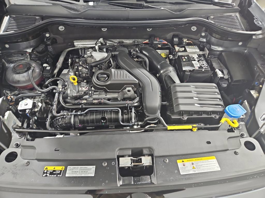 New 2026 Volkswagen Taos SE image 20