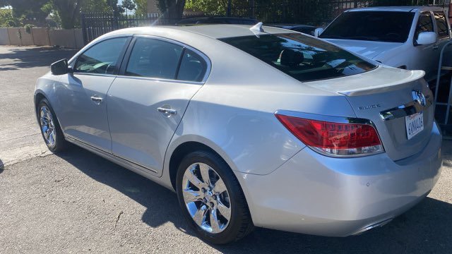 Used 2012 Buick LaCrosse Premium w/ Driver Confidence Package FWD image 6
