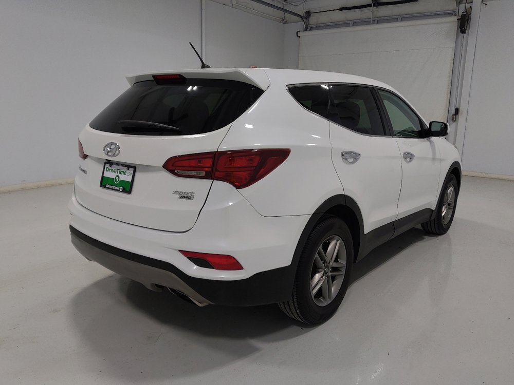 Used 2018 Hyundai Santa Fe Sport image 9