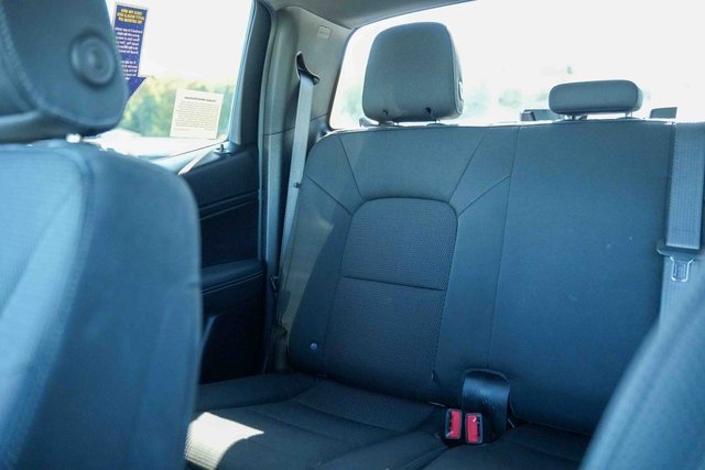 Used 2024 GMC Canyon Elevation image 39