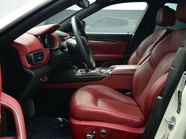 Used 2022 Maserati Levante Modena image 53