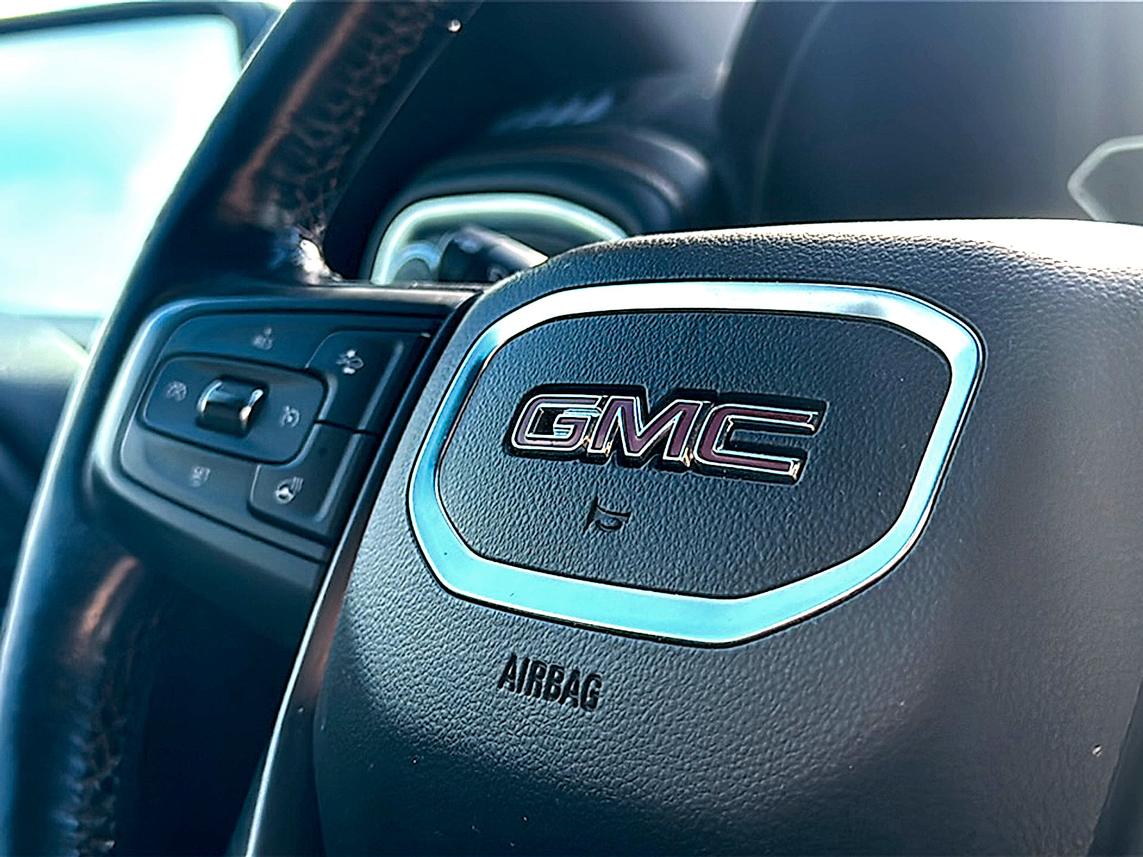 Used 2019 GMC Sierra 1500 AT4 w/ AT4 Premium Package AWD/4WD image 30
