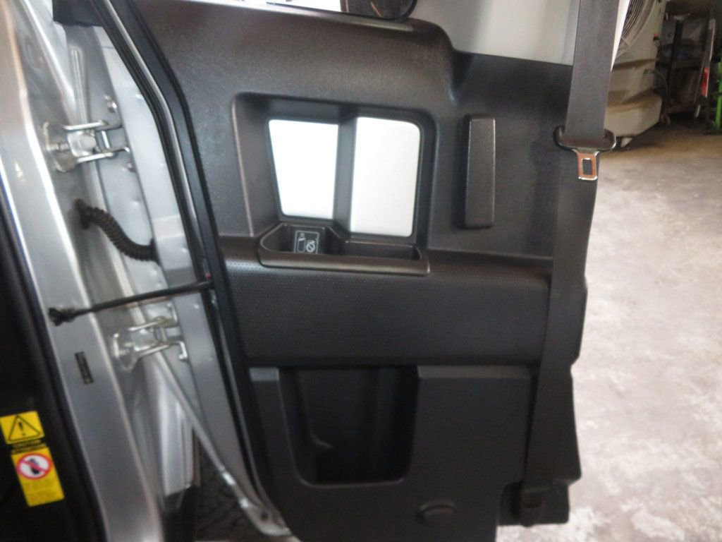 Used 2007 Toyota FJ Cruiser 4WD image 21