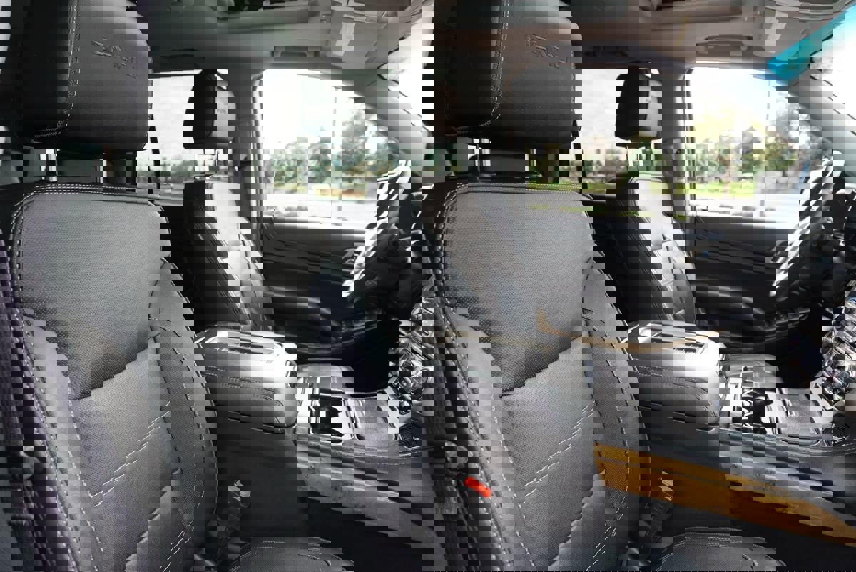 Used 2017 GMC Yukon Denali w/ Open Road Package image 18