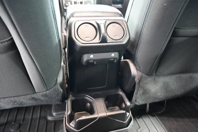 Used 2020 Jeep Wrangler Unlimited Sport image 26
