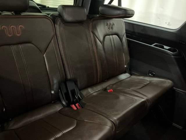 Used 2021 Ford Expedition Max King Ranch AWD/4WD image 18