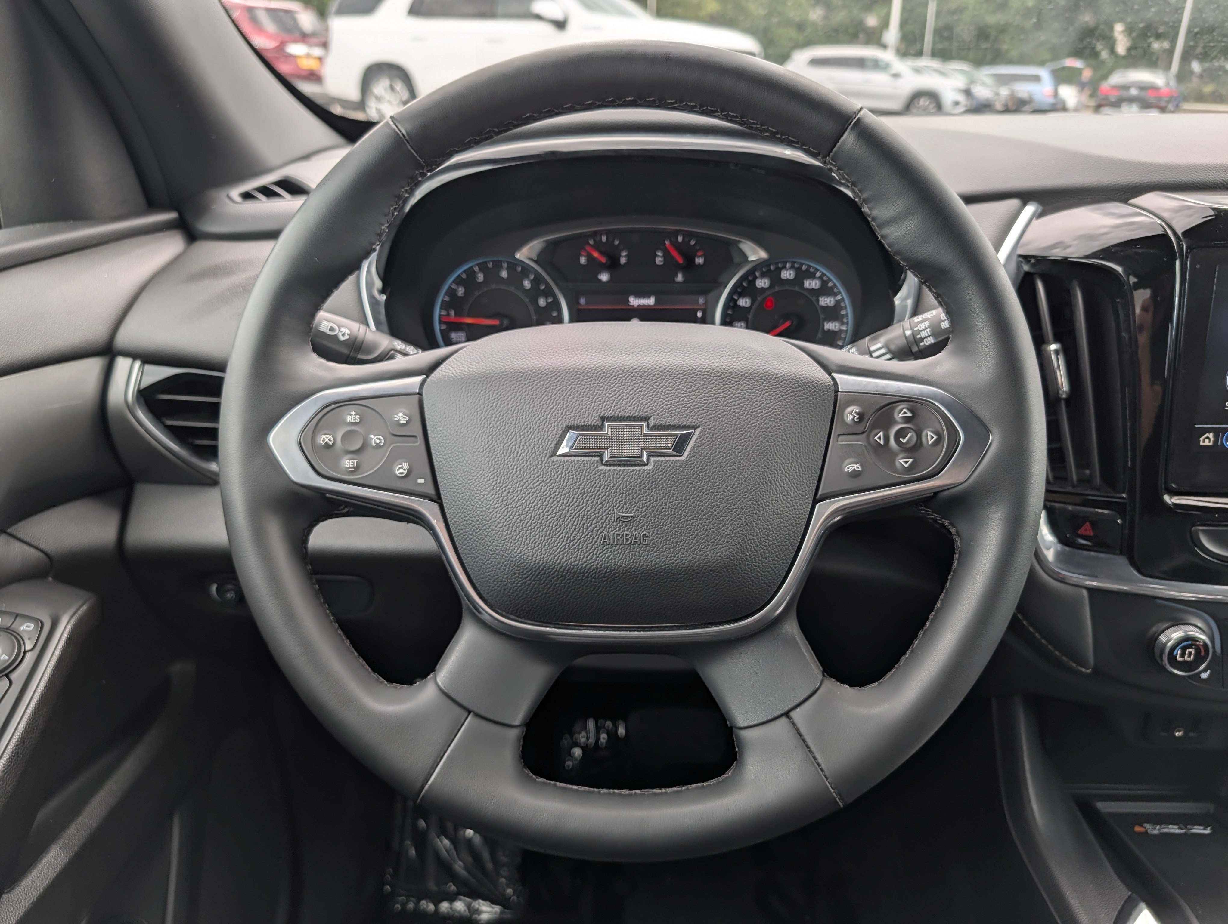 Used 2023 Chevrolet Traverse LT w/ Midnight/Sport Edition AWD/4WD image 25