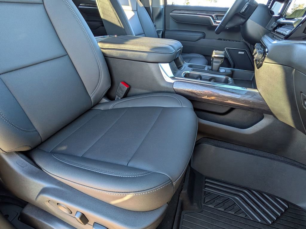 New 2026 Chevrolet Silverado 1500 LTZ w/ LTZ Premium Package image 33