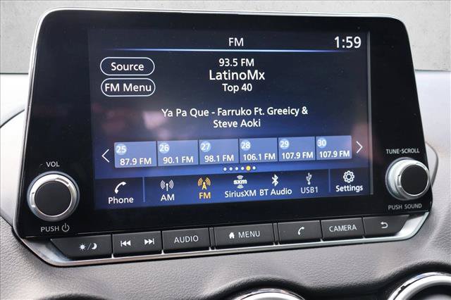 Used 2024 Nissan Sentra SV FWD image 17