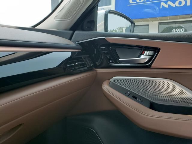 Used 2023 Acura MDX SH-AWD w/ Technology Package image 27