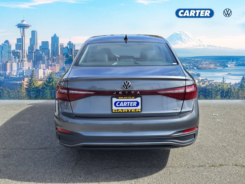 Used 2025 Volkswagen Jetta SE FWD image 4