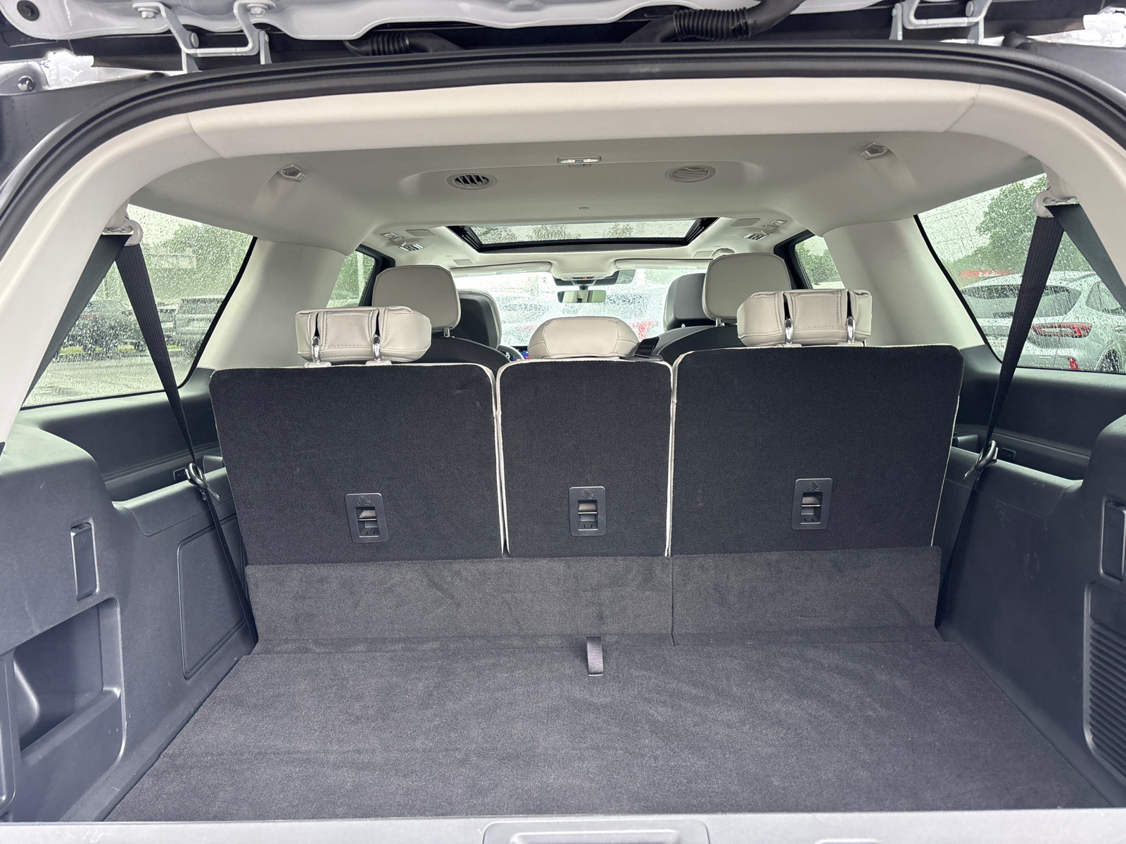 New 2026 Lincoln Navigator L Reserve AWD/4WD image 9