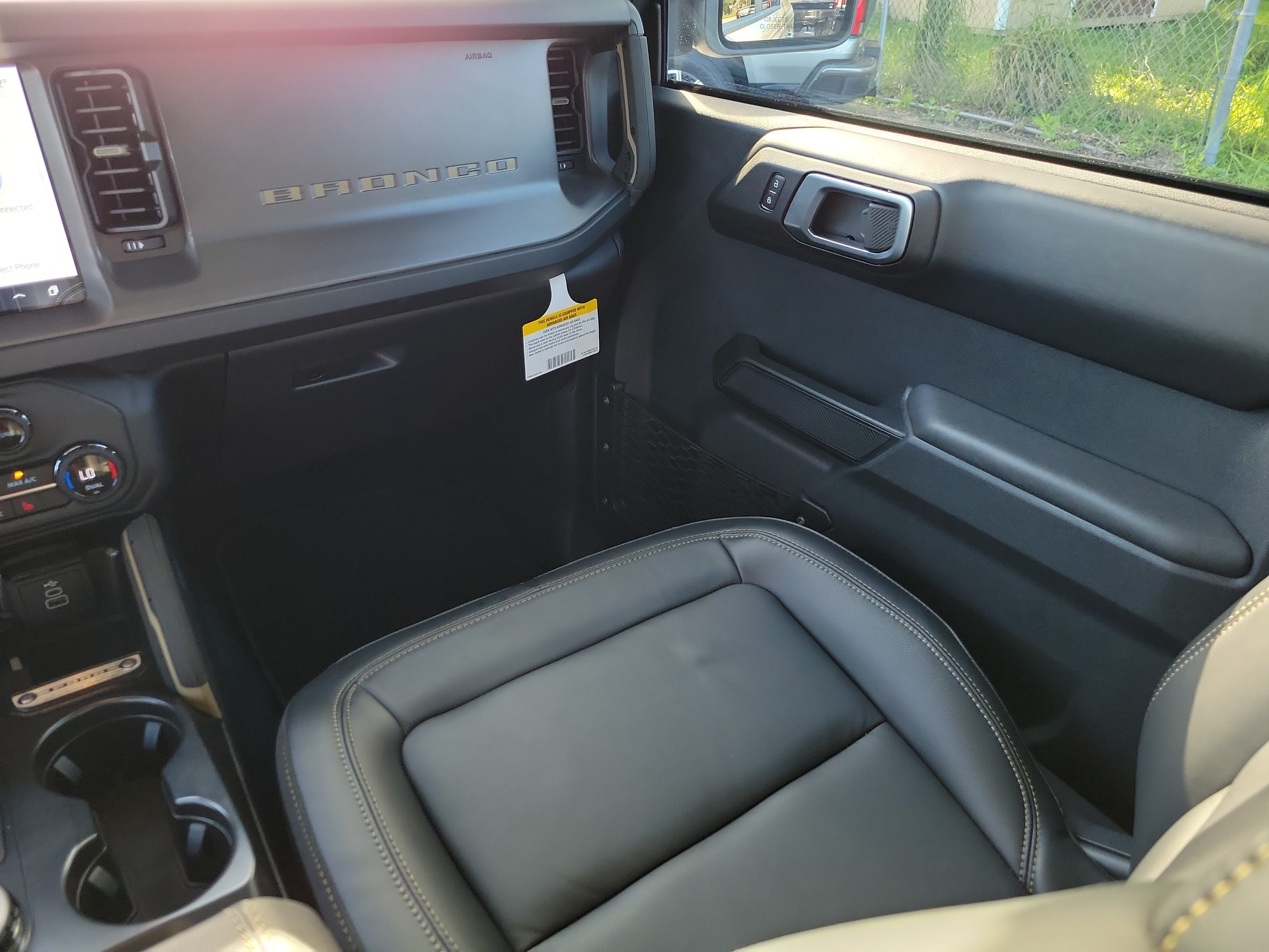Used 2026 Ford Bronco Badlands AWD/4WD image 25