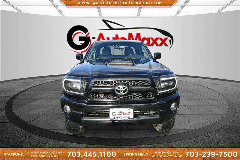 Used 2011 Toyota Tacoma 4x4 Access Cab V6 w/ TRD Sport Pkg image 2