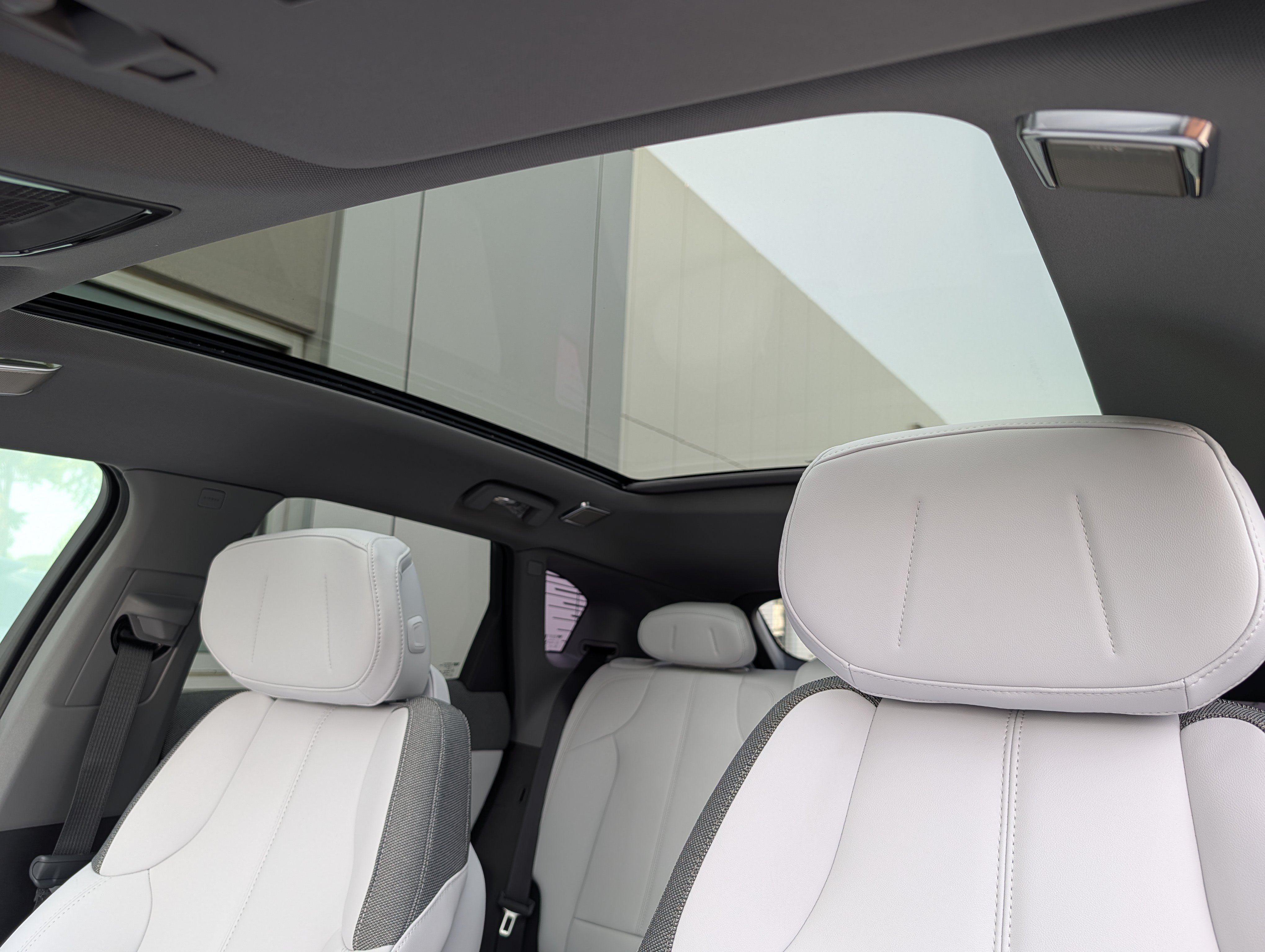 Used 2027 Cadillac Optiq Sport w/ LPO, Floor Liner Package AWD/4WD image 19