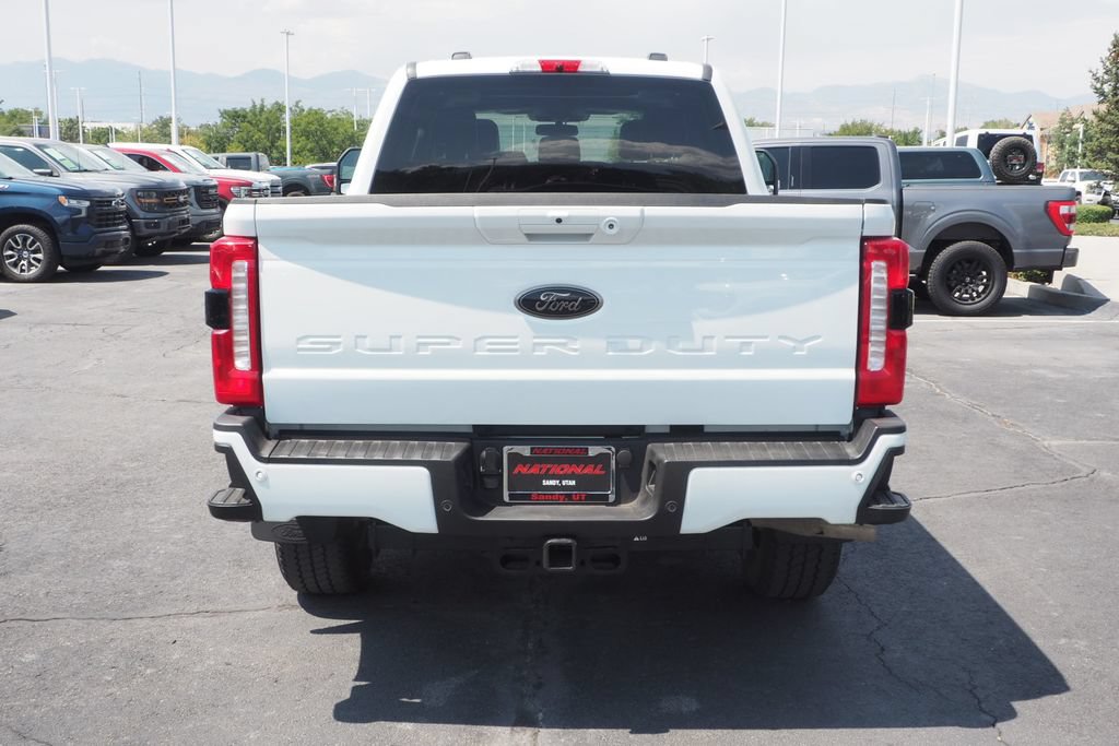 Used 2025 Ford F350 Lariat w/ Black Appearance Package AWD/4WD image 6