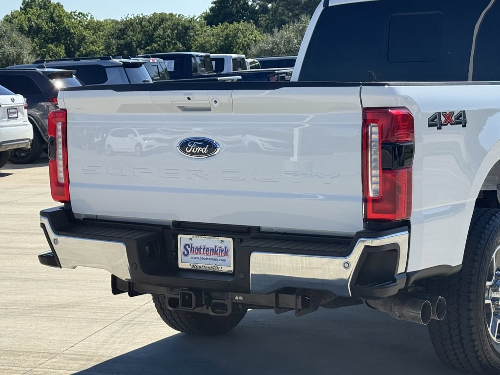 Used 2024 Ford F250 Lariat AWD/4WD image 6