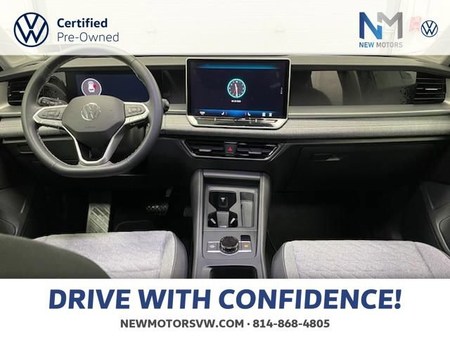 Used 2025 Volkswagen Tiguan S image 10