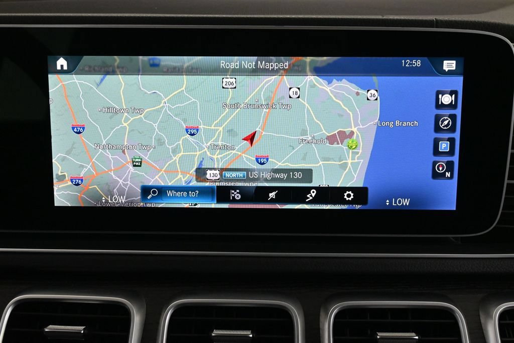 Used 2023 Mercedes-Benz GLS 580 4MATIC image 32