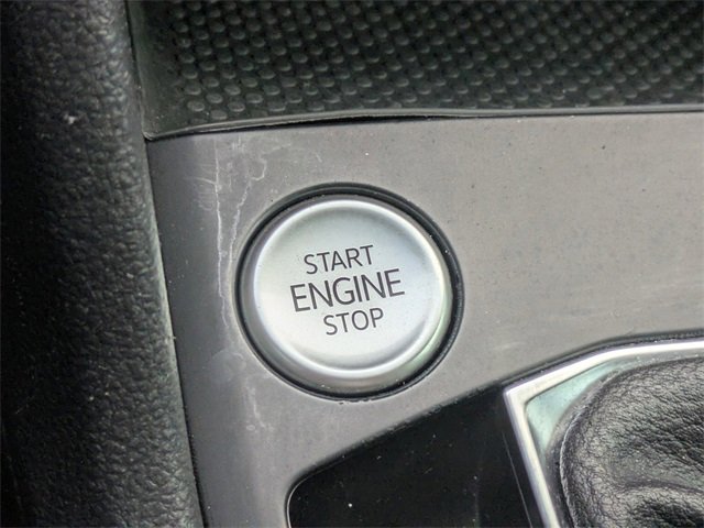 Used 2022 Volkswagen Taos S image 23