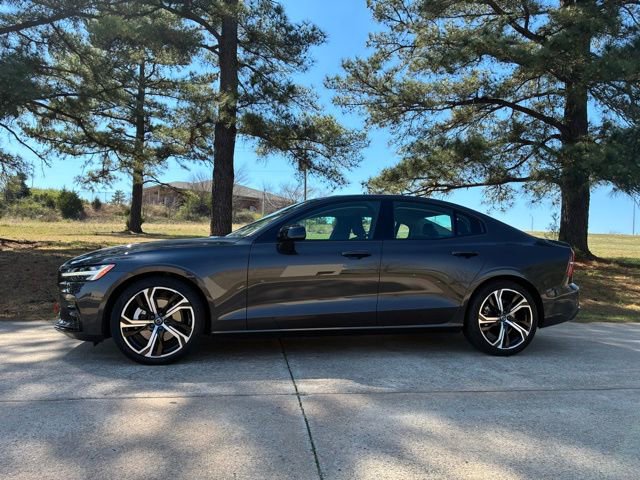 Used 2023 Volvo S60 B5 Plus w/ Climate Package image 12