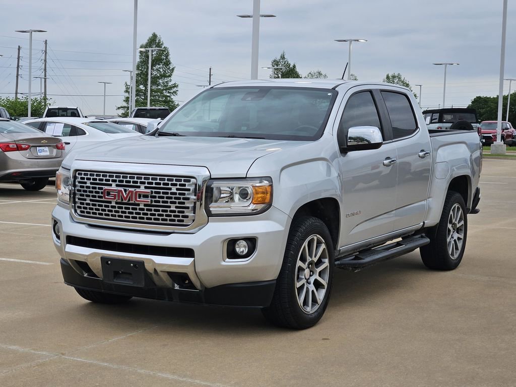 Used 2018 GMC Canyon Denali video 4