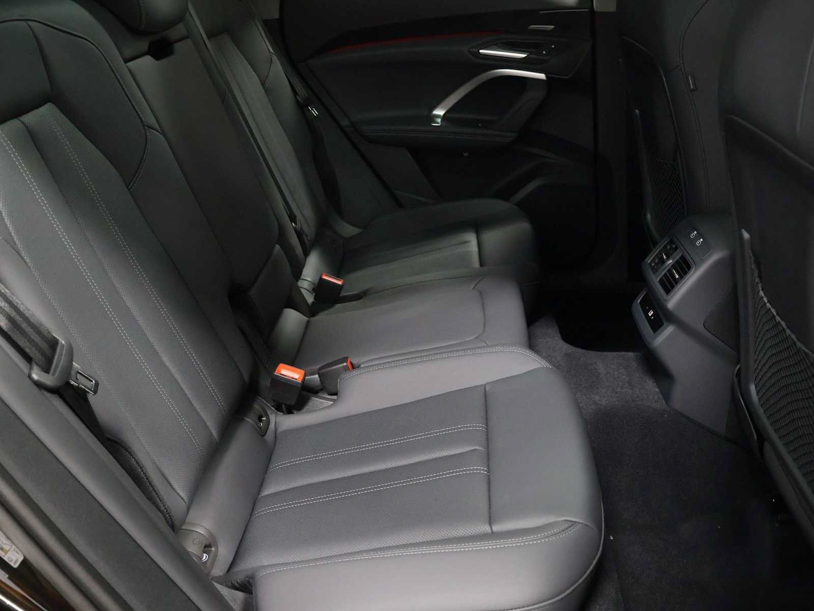 New 2026 Audi Q5 Premium Plus AWD/4WD image 35