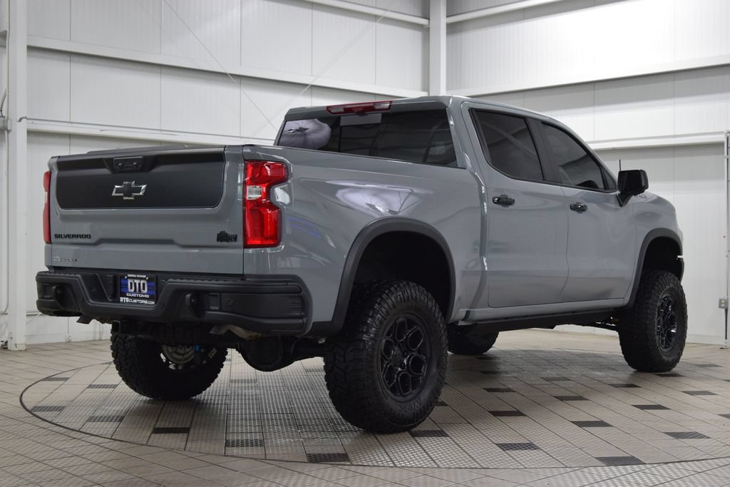 Used 2024 Chevrolet Silverado 1500 ZR2 w/ ZR2 Bison Edition AWD/4WD image 7