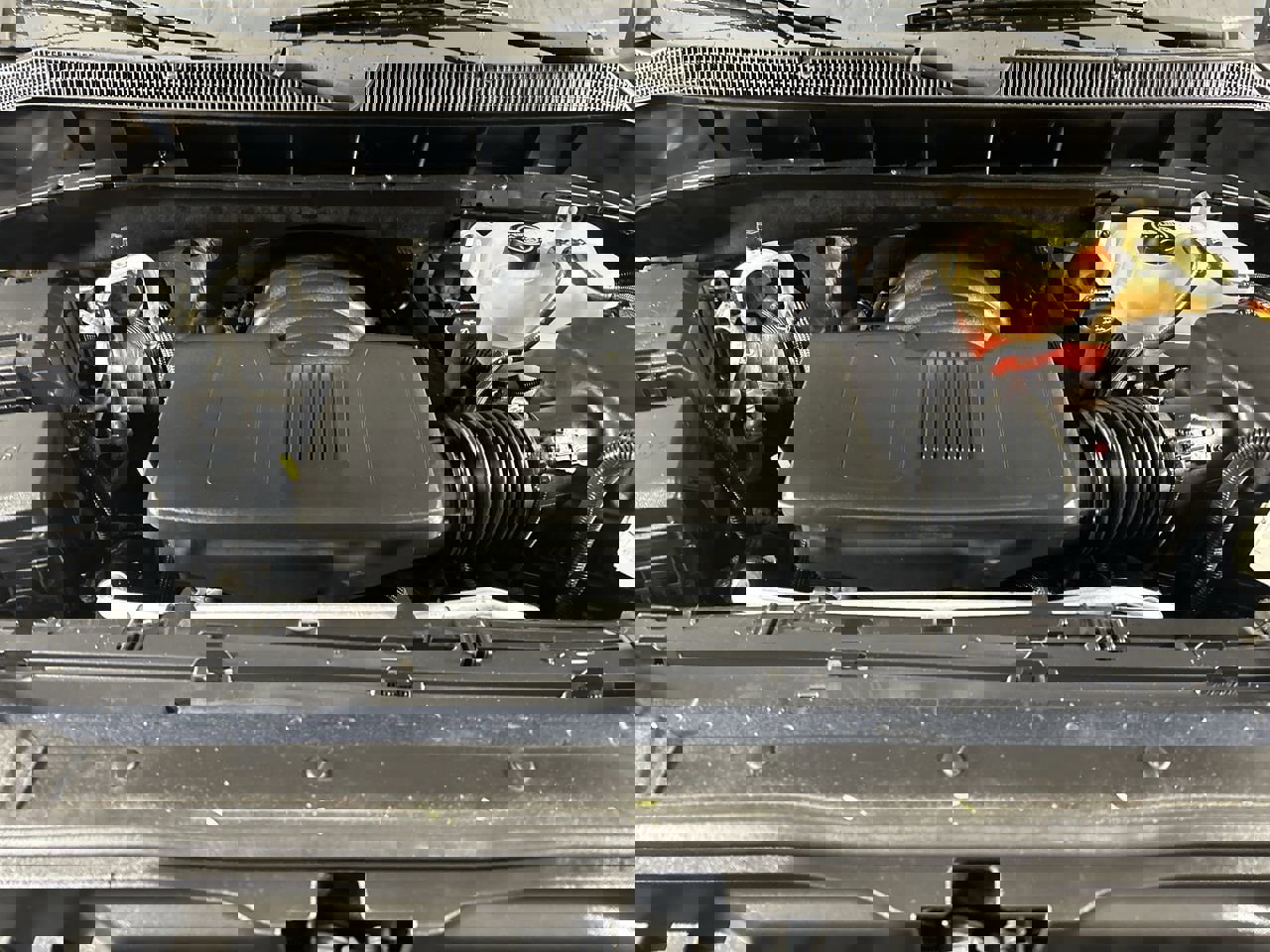 Used 2021 Chevrolet Silverado 1500 LT image 10