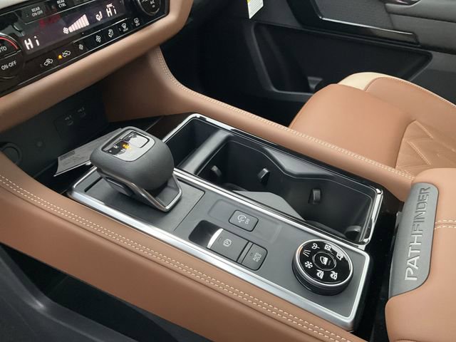 New 2026 Nissan Pathfinder Platinum image 25