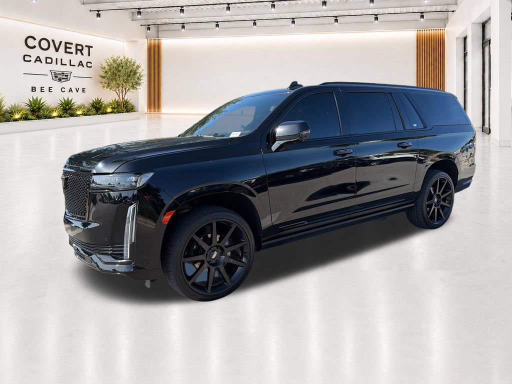 Used 2022 Cadillac Escalade ESV Sport w/ Touring Package AWD/4WD image 4