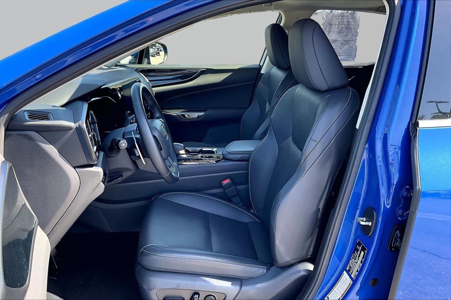 Certified 2024 Lexus NX 250 FWD image 7