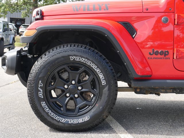 Used 2022 Jeep Gladiator Willys image 8