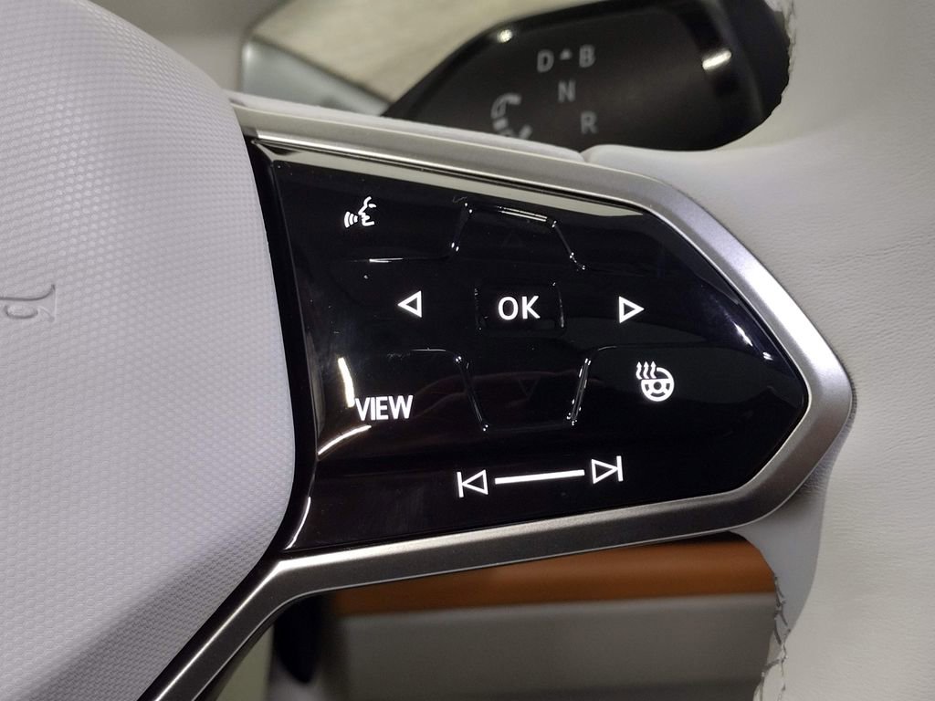 New 2025 Volkswagen ID. Buzz Pro S Plus image 31