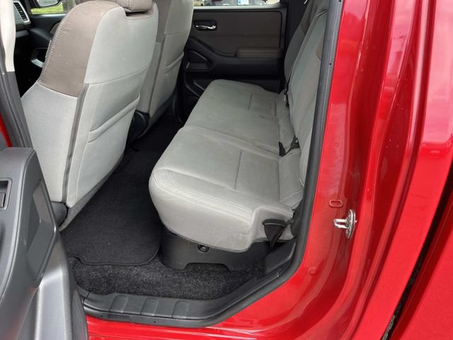 Used 2022 Nissan Frontier SV w/ Technology Package RWD image 18
