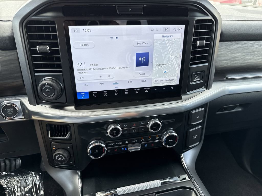 New 2025 Ford F150 Lariat w/ Equipment Group 501A Mid image 17