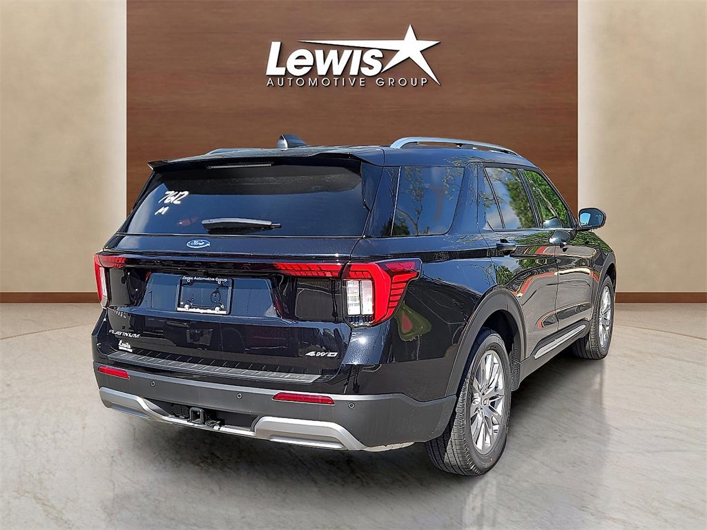 Used 2025 Ford Explorer Platinum image 5