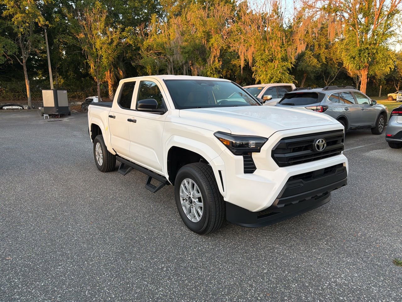 Used 2025 Toyota Tacoma SR RWD image 7