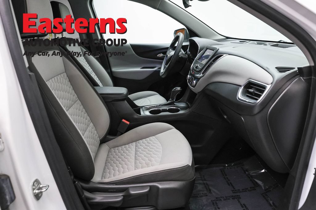 Used 2021 Chevrolet Equinox LT FWD image 23