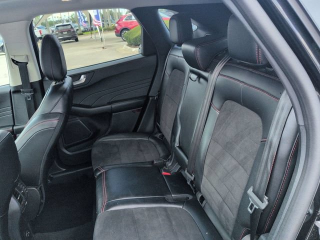 Certified 2022 Ford Escape SEL w/ SEL Stealth AWD Package image 14
