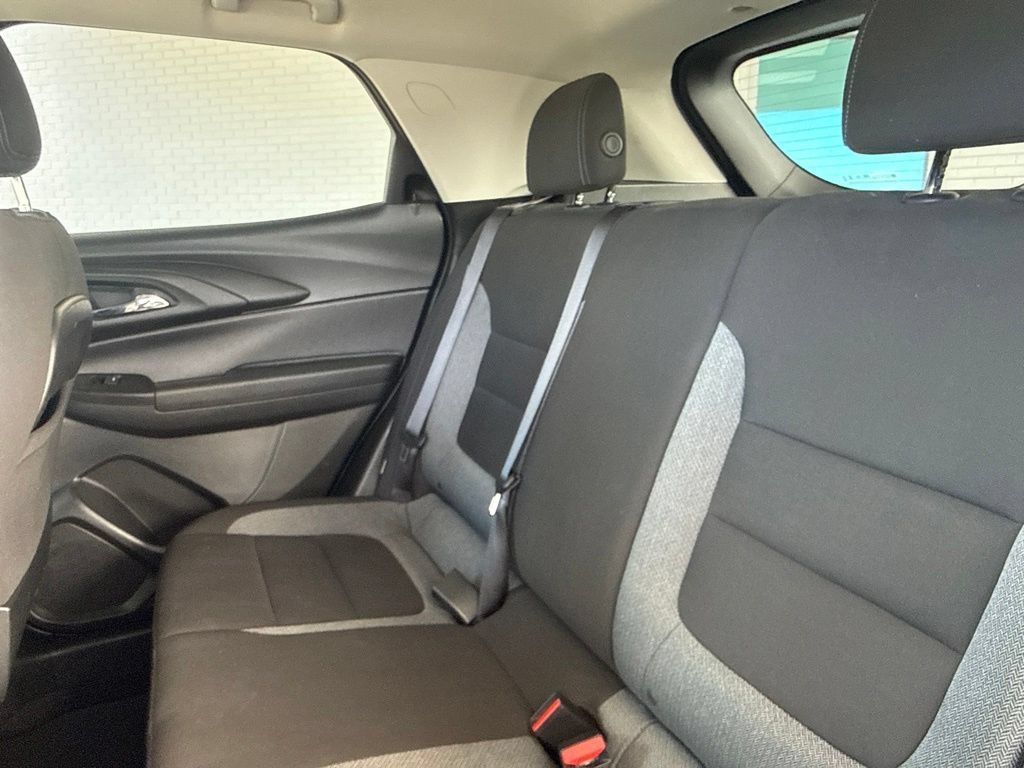 Used 2023 Chevrolet TrailBlazer LT FWD image 26
